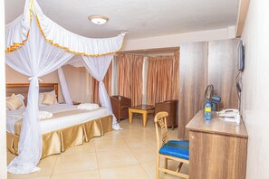 Suite ejecutiva | 4 dormitorios, sábanas de algodón egipcio, ropa de cama de alta calidad