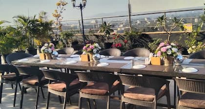 Hotel Accord Premier