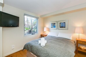 2 bedrooms, Internet, bed sheets
