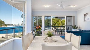 Dining - Boardwalk Apartments Unit 3 Bulcock Beach QLD (CALOUNDRA)