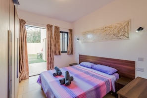 3 bedrooms, iron/ironing board, travel cot, free WiFi