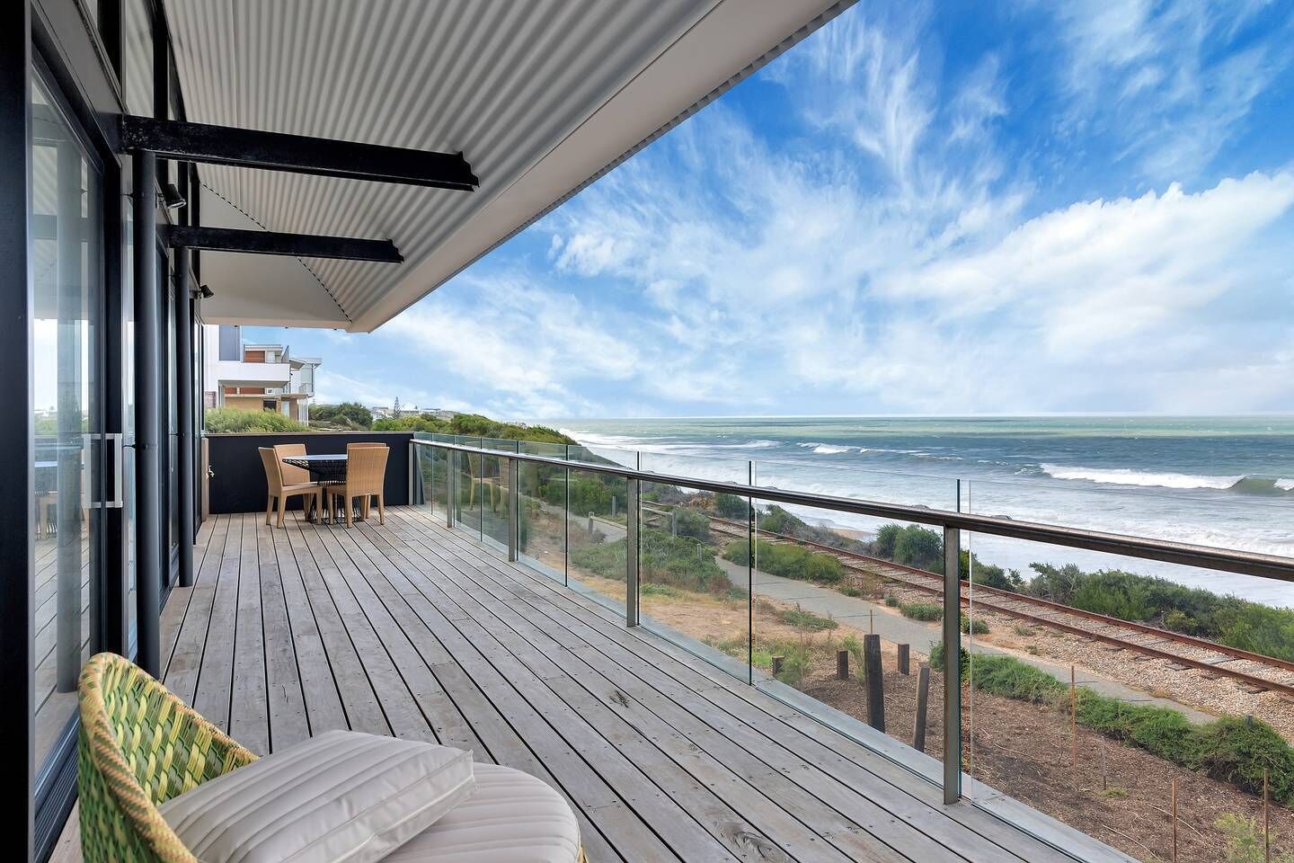 Boomer Paradise - 15 Boomer Drive - Luxury - Wi-Fi — image 8