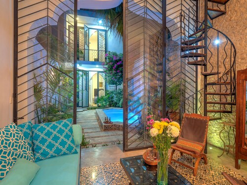 Casa Skylarkin, Moroccan wonder in Merida Centro