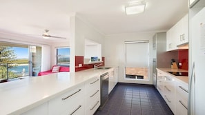 Microwave, dishwasher