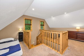 4 bedrooms, WiFi, bed sheets