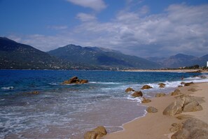 Beach nearby - T3 - 2 Rooms - 2 minutes from the beaches (Propriano)
