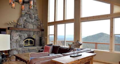 5bds/4.5baths & Incredible view