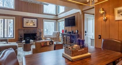 Creekside Condo 1296 - Bright & Sunny w/ Sun Valley Amenities & Mountain View