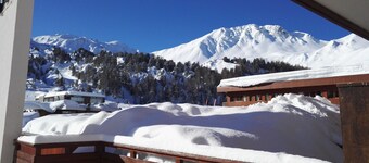 APARTMENT 55 M2 - AT THE FOOT OF TRACKS - LA PLAGNE CENTER