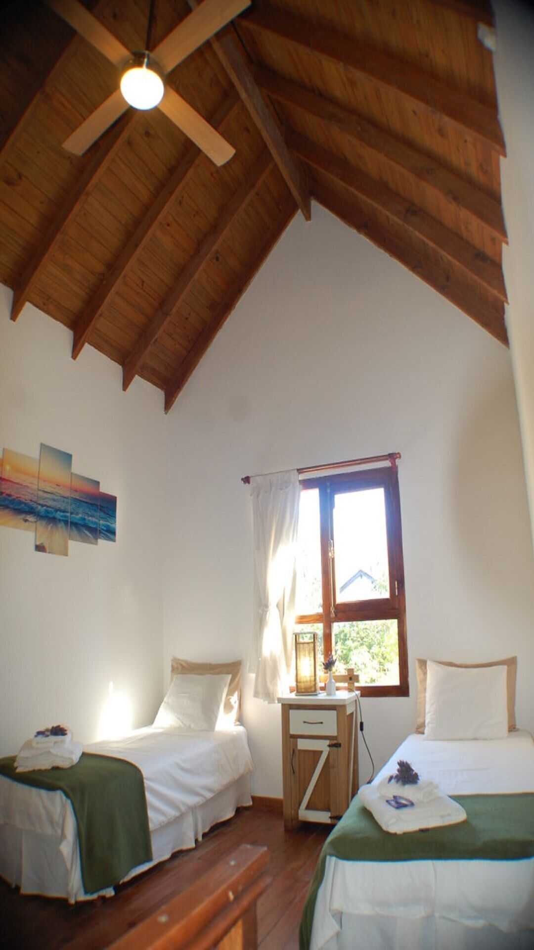 2 chambres, coffres-forts dans les chambres, Wi-Fi, draps fournis