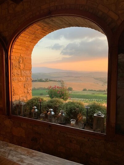 Beautiful house on Chianti hilltop with exceptional views.