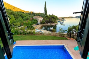 Outdoor pool, a heated pool