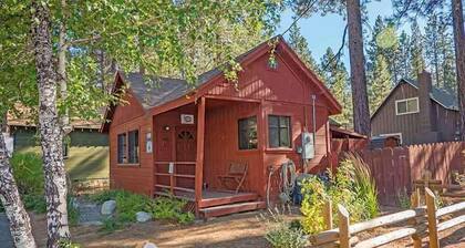 Cabane romantique pour 2 bains à remous privé, pratique pour se rendre au paradis, au lac et aux casinos-1198C ~