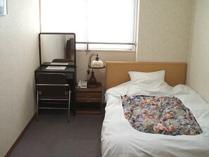 Single Room, Non Smoking, Private Bathroom