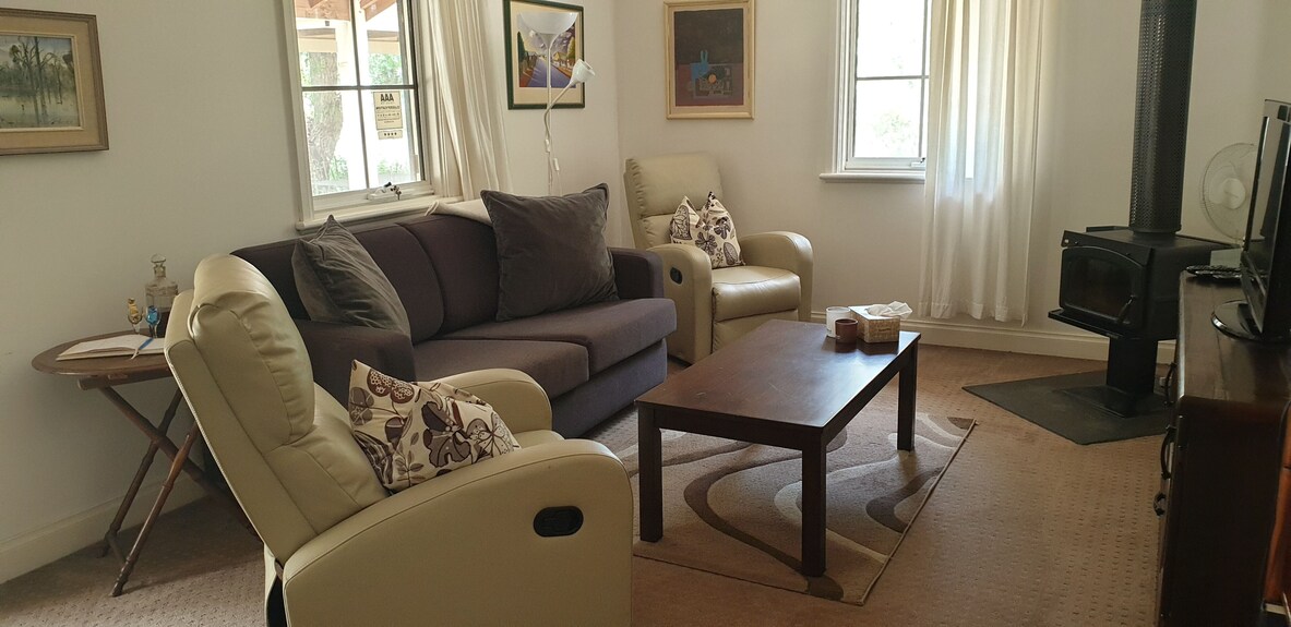 2 Bedroom Cottage In The Beautiful Clare Valley - Saddleworth