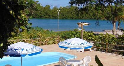 4bed Beach House on the River