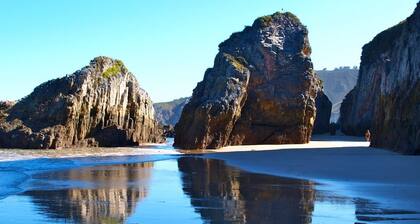 Apartment LA NANA DEL MAR on the old port of Cudillero