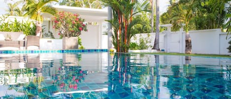 5-Bedrooms Private Pool Villa | Piscina privata