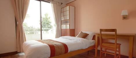 Standard Room, 1 Twin Bed, Non Smoking | Rollaway beds, free WiFi