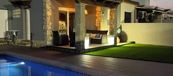 Chalet in l'Escala with Pool