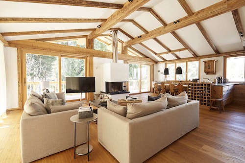 Alpen Chalet with sauna - dream view in the Wilder Kaiser mountain doctor