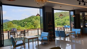 Café - Daedunsan Hotel (Wanju)