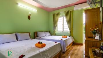 Standard Twin Room, Non Smoking, Balcony | Desk, free WiFi