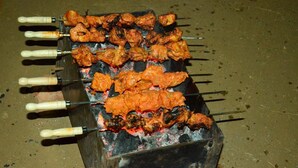 Buffet - Camp Laker's Retreat (Mawal)