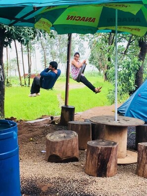 สนามกีฬา
