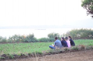 Children’s play area – outdoor