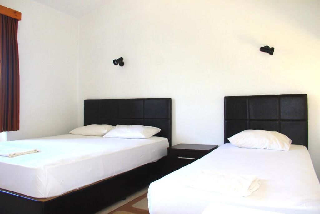 Familien-Maisonette, Bergblick | Schreibtisch, laptopgeeigneter Arbeitsplatz, Verdunkelungsvorhänge