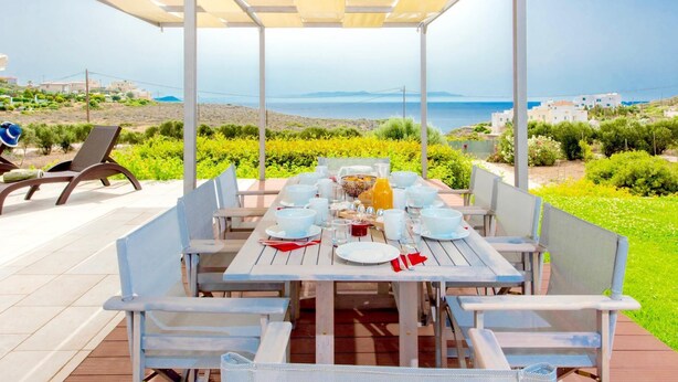Villa (3 Bedrooms) | Restaurante al aire libre
