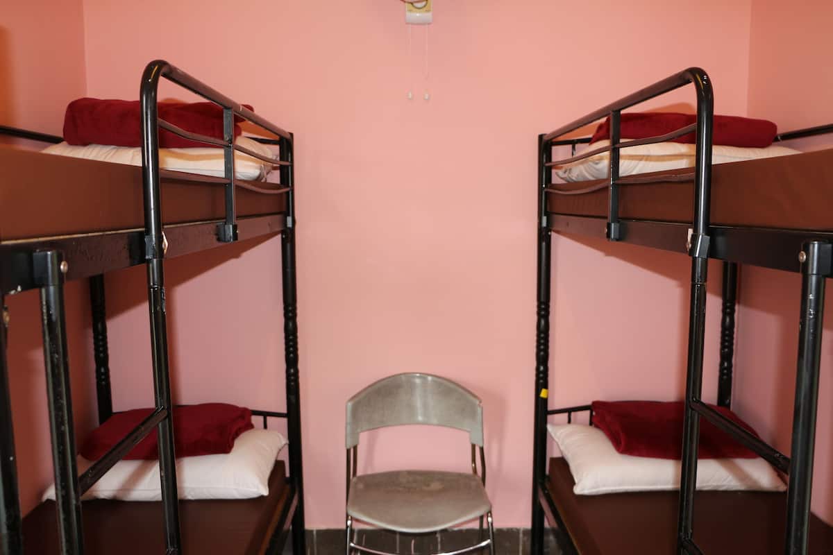Gemeinsamer Schlafsaal (Private - 4 Beds)
