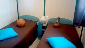 2 bedrooms, WiFi, bed sheets