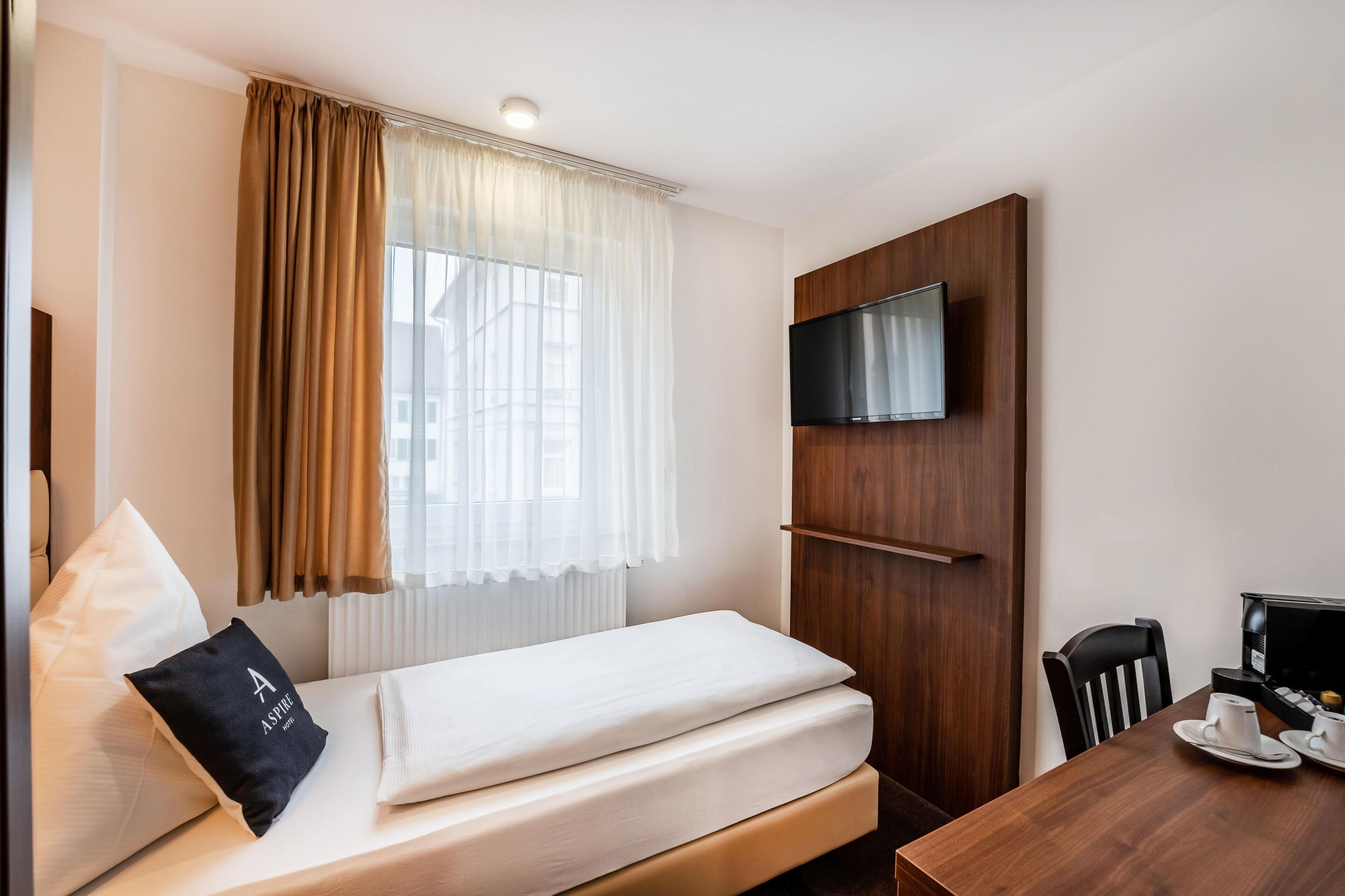 Standaard kamer, 1 eenpersoonsbed | Hypoallergeen beddengoed, individueel gedecoreerd