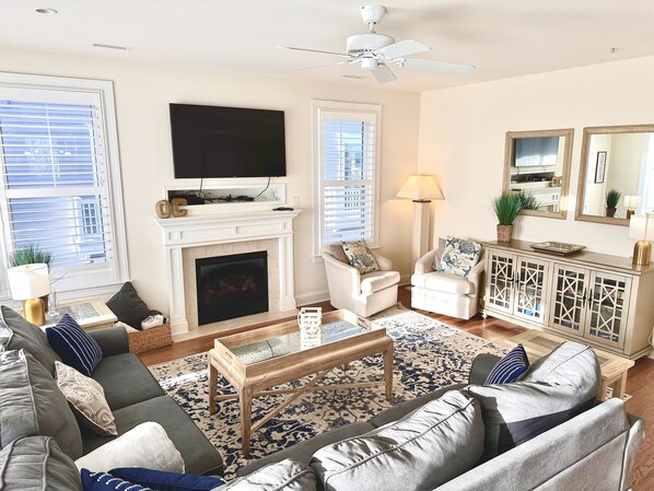 Televisie en een open haard