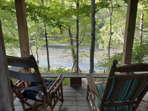 Watauga River Cabins Sycamore Cabin 