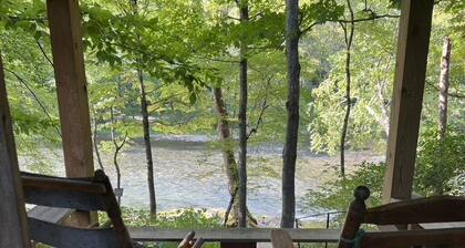 Watauga River Cabins Sycamore Cabin