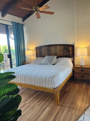 3 Schlafzimmer, Zimmersafe, Schreibtisch, Bügeleisen/Bügelbrett
