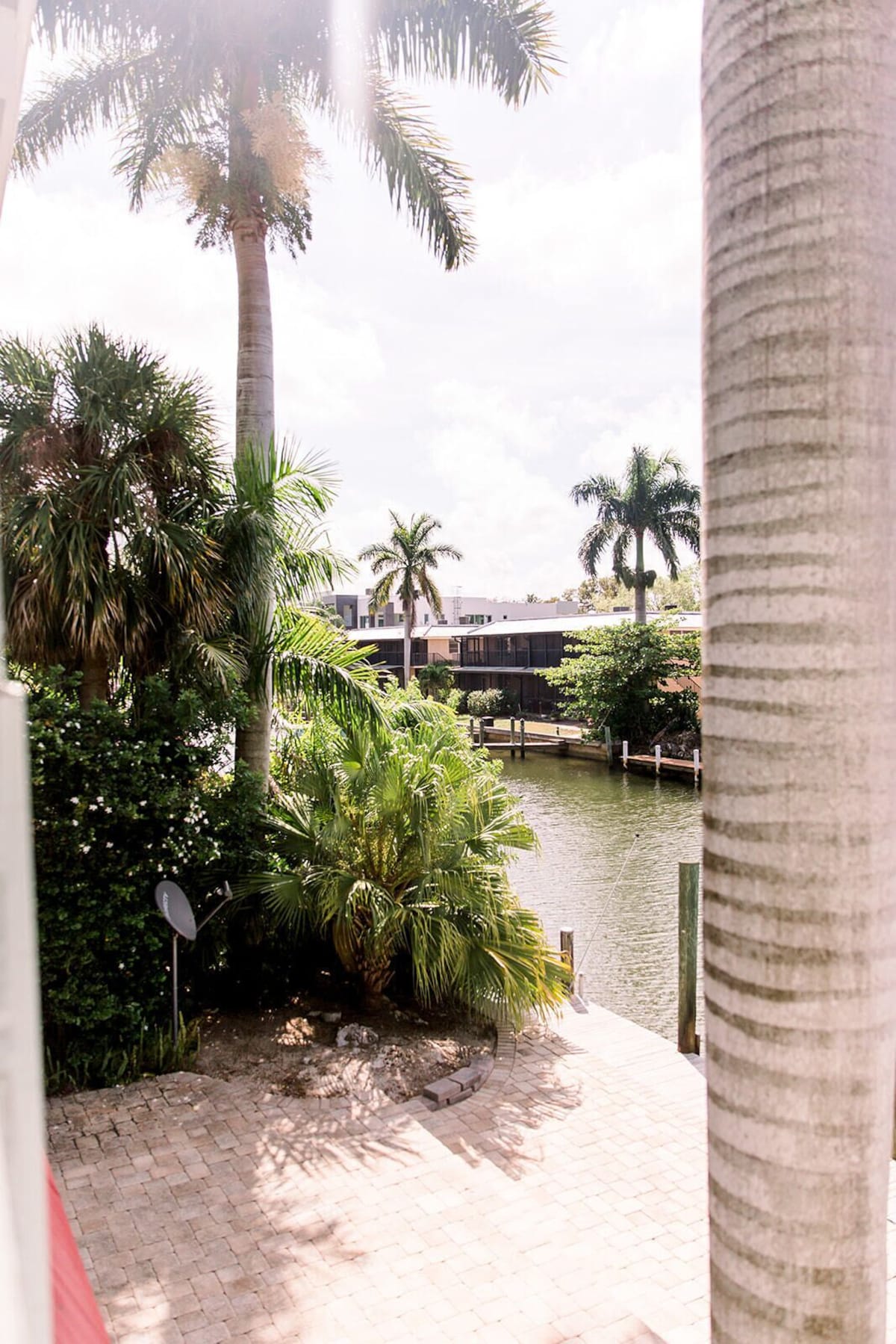 Photo 3 of New! Waterfront, 1/2 block to Naples Bay, Bike! Private Doc! Pet Friendly!