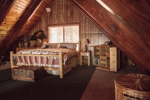4 slaapkamers, een bureau, gratis wifi, beddengoed