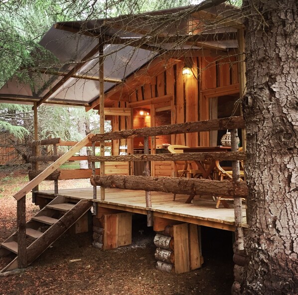 Family Cabin, 1 Queen Bed with Sofa bed, Garden View | Terrace/patio - Domaine La Vitarelle (Villanière)