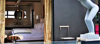 The Bright House Villa