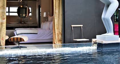 The Bright House Villa