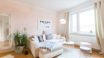 Apartment, 1 Bedroom (City) | Living area