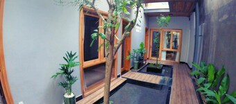 Yellow House Boutique