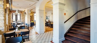 ALTES SPITAL Hotel Café Bar Restaurant