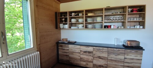 Gîte grande capacité à 1,5 km des cascades du Hérisson,