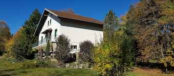 Casa rural de gran capacidad a 1,5 km de las cascadas de Hérisson