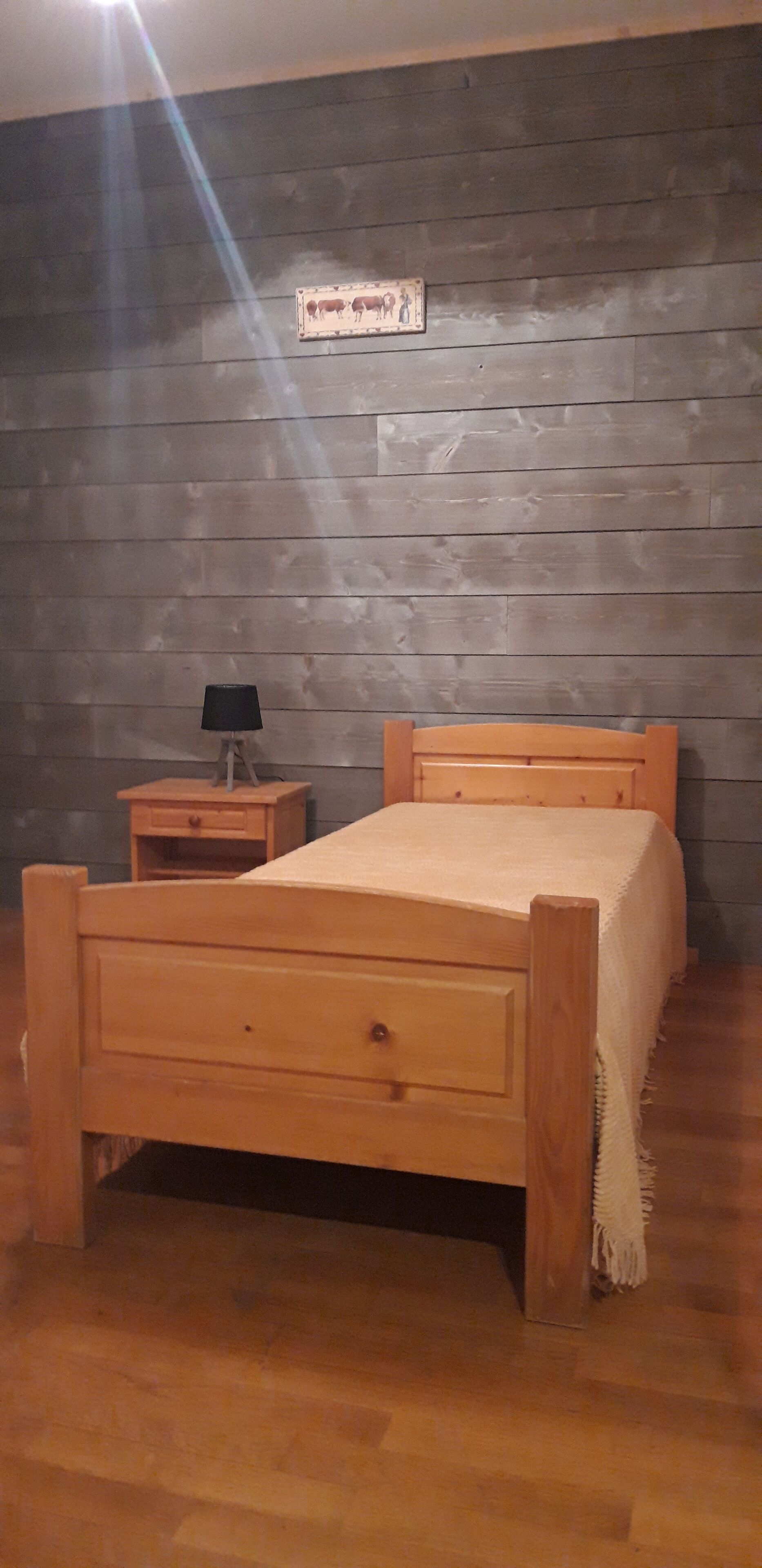 7 bedrooms, iron/ironing board, travel cot, free WiFi